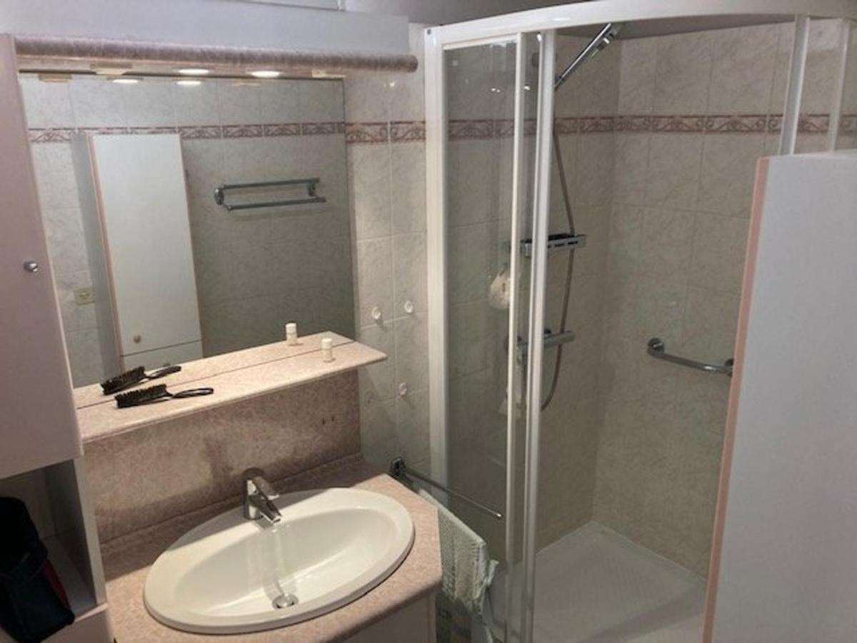 Bel Appartement Au Lavandou Avec Terrasse Et Vue Mer - Fr-1-308-167 Le Lavandou Dış mekan fotoğraf